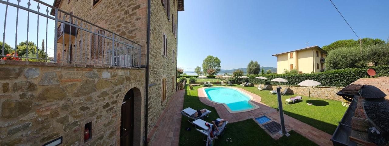 Appartamento Lago Trasimeno - Torricella Pg Exterior photo
